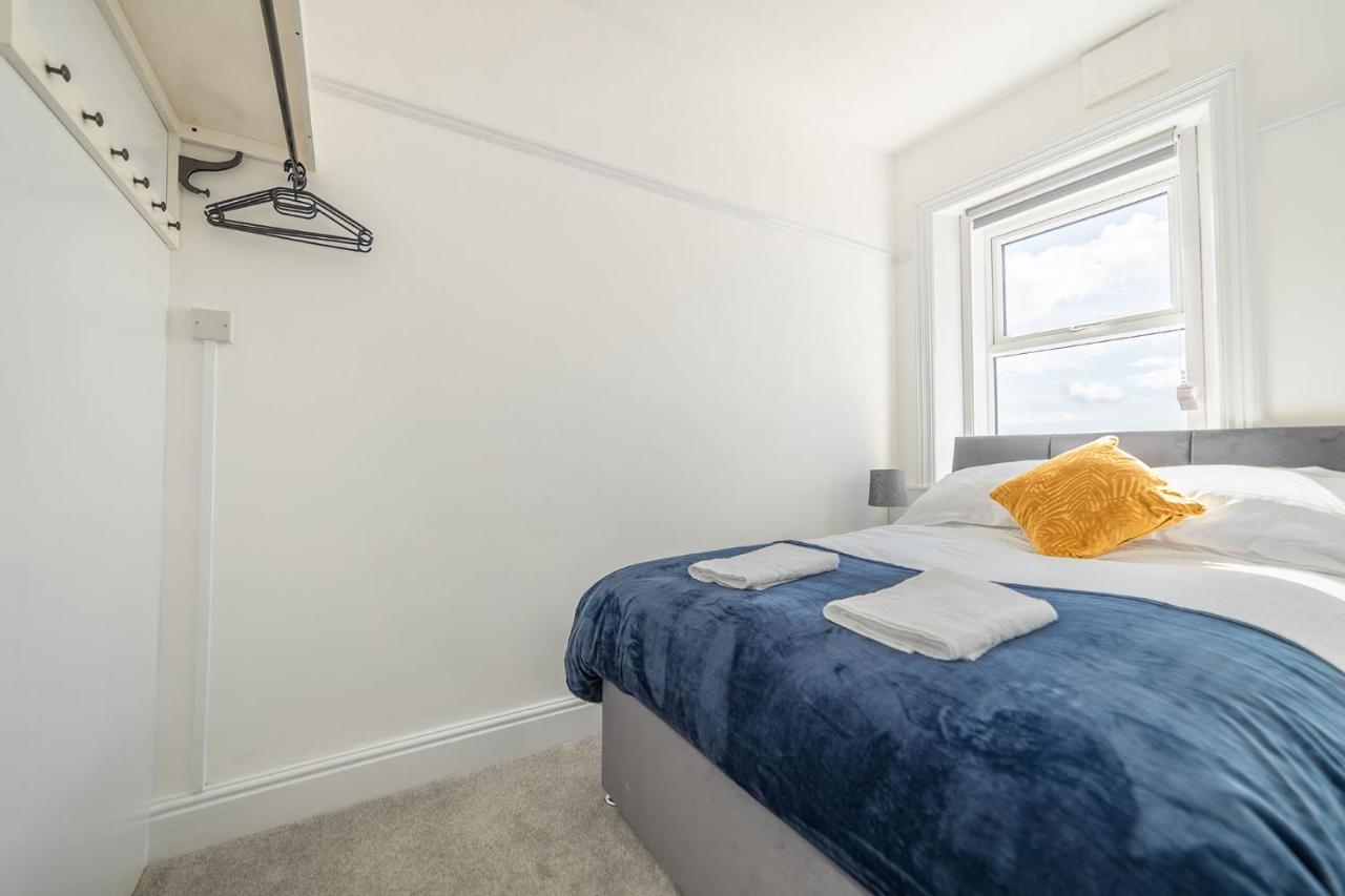 Charles Alexander Short Stay - Highcliffe Apartments Cleveleys Buitenkant foto