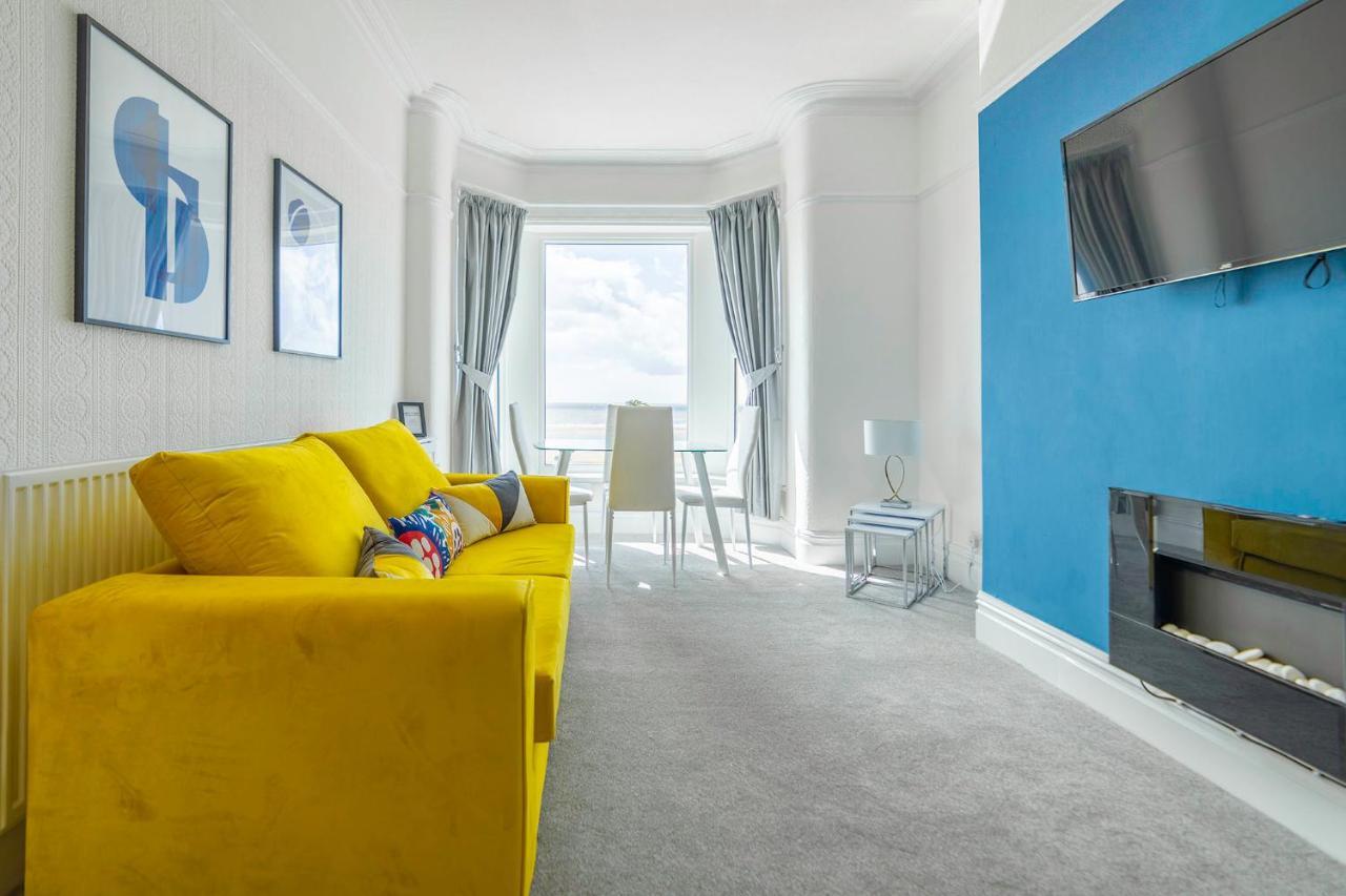 Charles Alexander Short Stay - Highcliffe Apartments Cleveleys Buitenkant foto