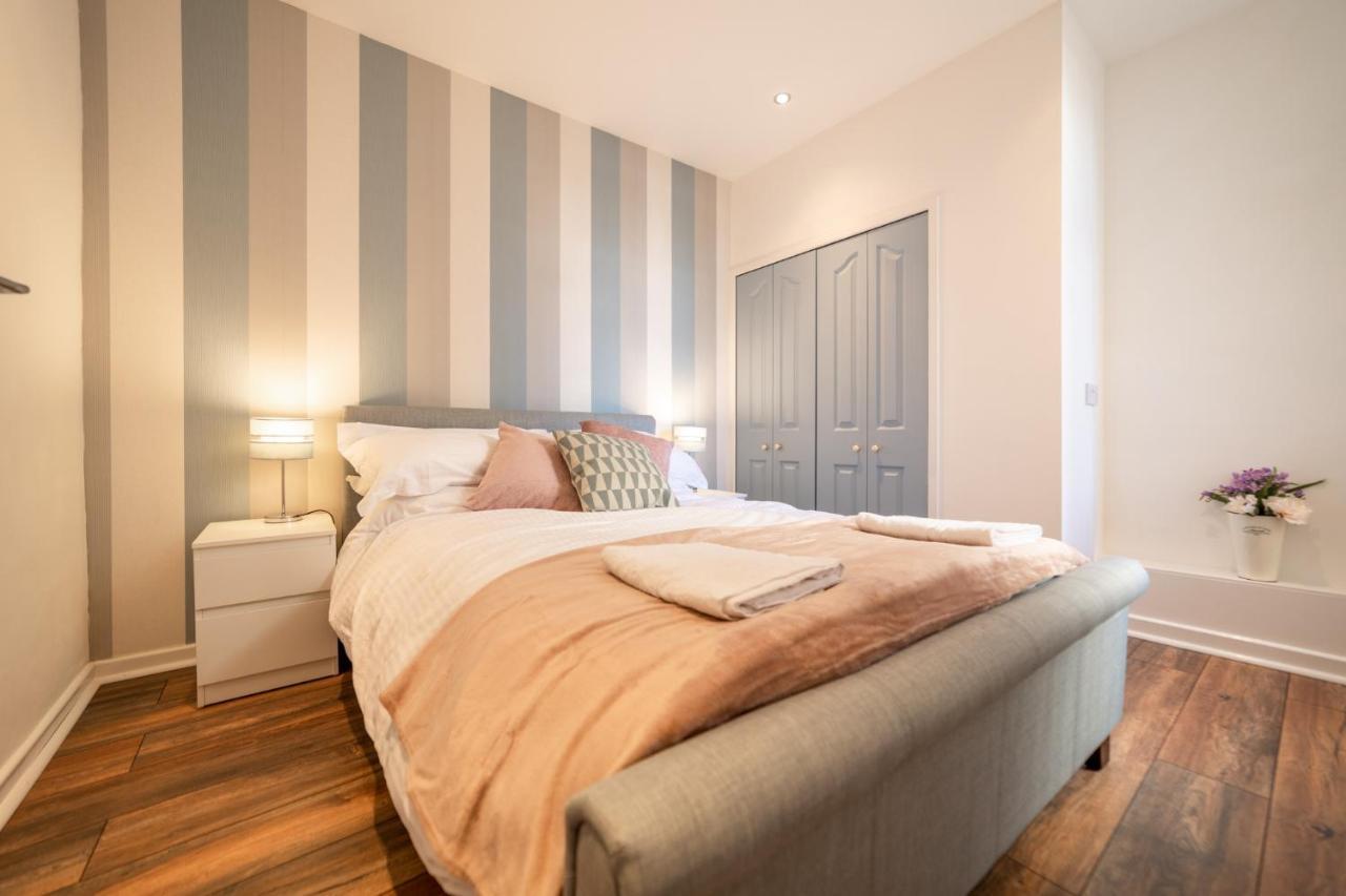 Charles Alexander Short Stay - Highcliffe Apartments Cleveleys Buitenkant foto
