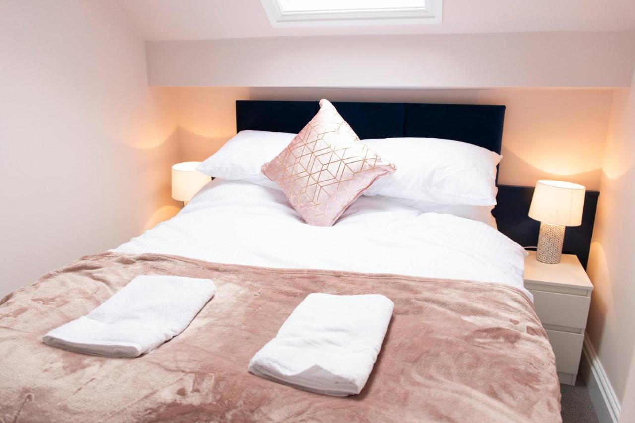Charles Alexander Short Stay - Highcliffe Apartments Cleveleys Buitenkant foto
