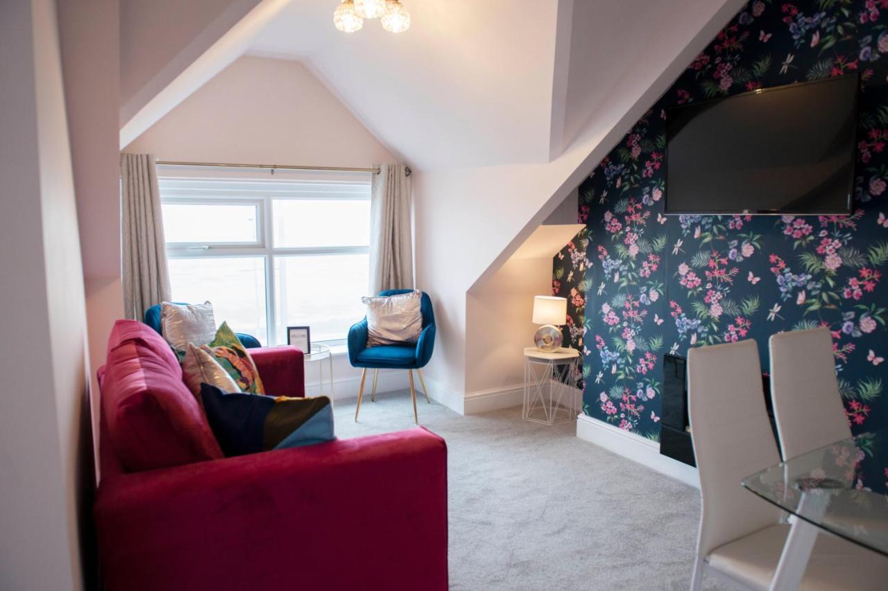 Charles Alexander Short Stay - Highcliffe Apartments Cleveleys Buitenkant foto