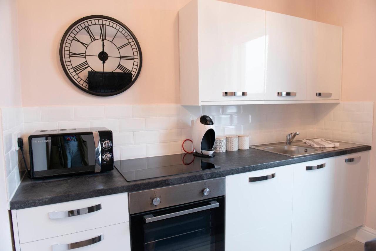 Charles Alexander Short Stay - Highcliffe Apartments Cleveleys Buitenkant foto