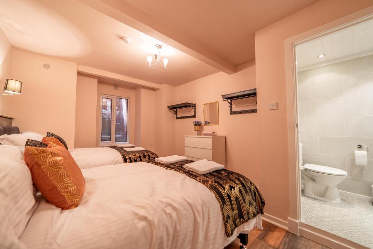 Charles Alexander Short Stay - Highcliffe Apartments Cleveleys Buitenkant foto